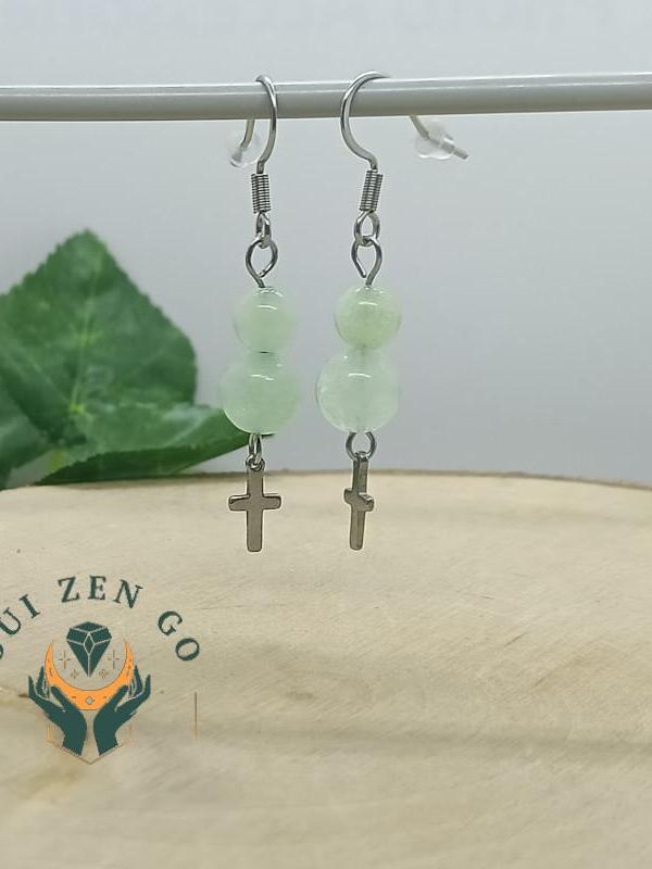 Boucle d oreille jade croix