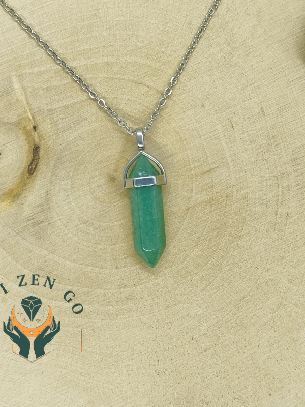 Pendentif en aventurine pointe 3 